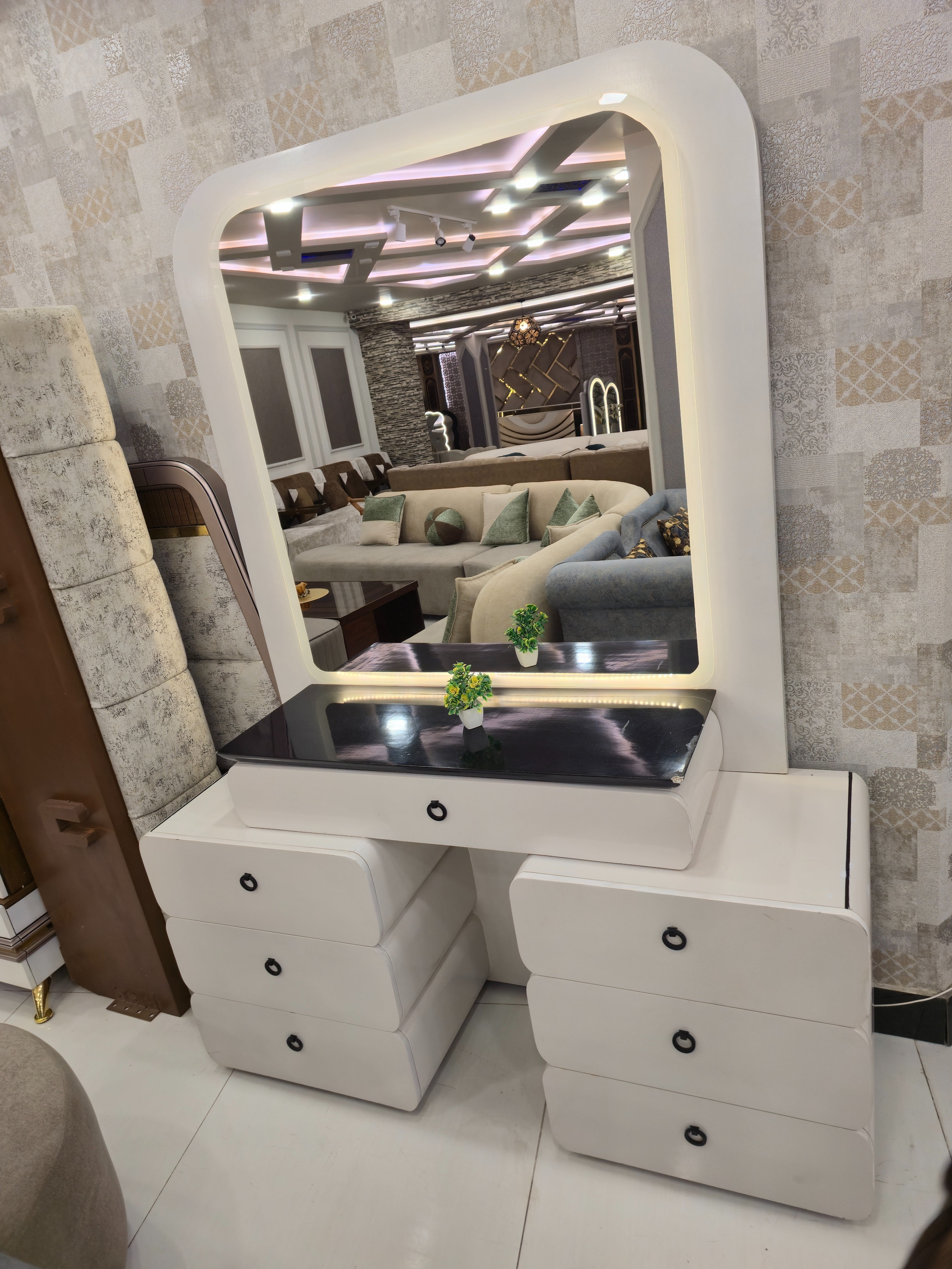 Macaron Bubble Bedroom Set – Modern Rounded Glass-Top LED Vanity Suite
