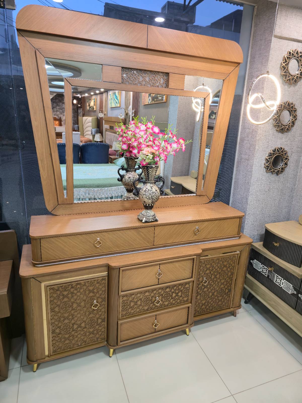 Luxury Arabic Style Bedroom Set in Walnut Finish with Dressing Table | Mumtaz Bashir Furniture Multan